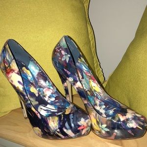 hidden platform heels